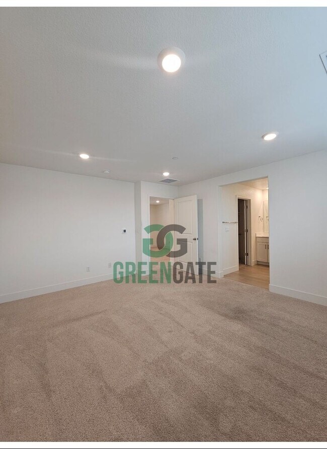 Building Photo - 3 Bedroom 2.5 Bath New Build in Lathrop! AVAILABLE NOW!!