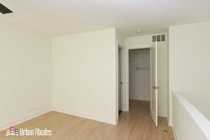 Building Photo - 935 W Grace St