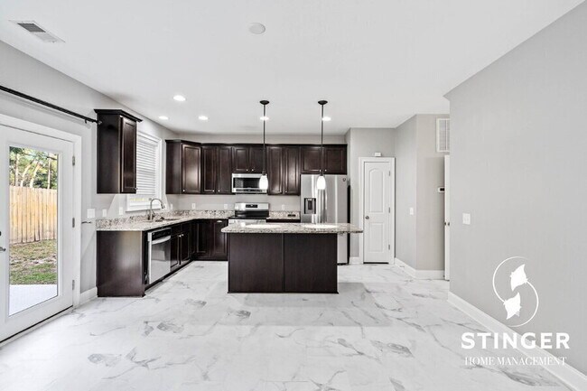 Building Photo - 515 Abner Ln
