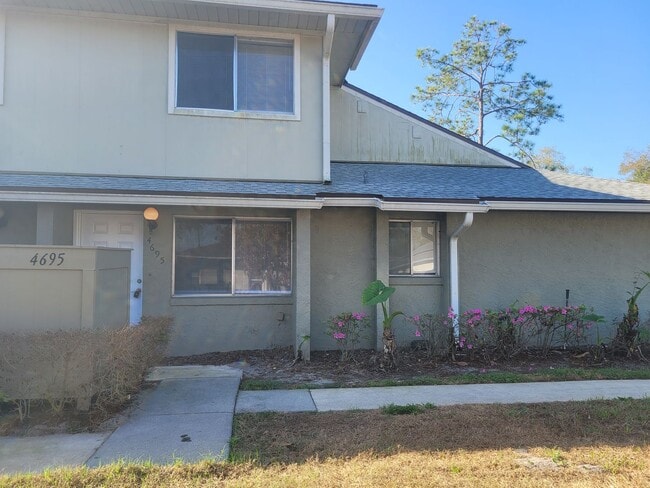 Building Photo - FOR RENT!! CUTE AND COZY 2 BED 1.5 BATH WITH GARAGE (MOVE IN SPECIAL)...