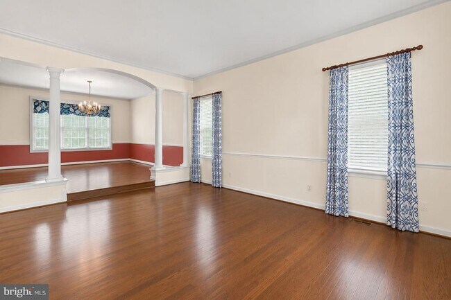 Building Photo - 4804 Leighfield Valley Dr
