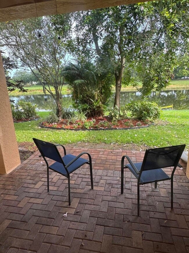 Building Photo - 759 Gazetta Way