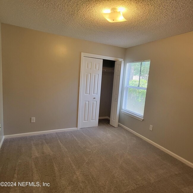 Building Photo - 12359 Wavyleaf Ct