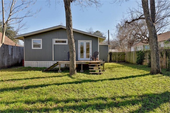 Building Photo - 1104 Tillery St