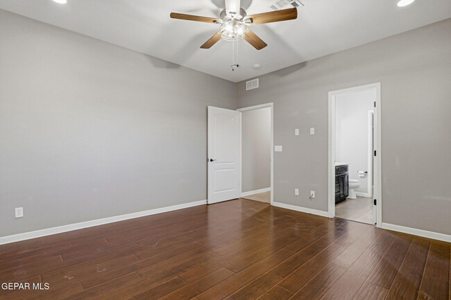 Building Photo - 14208 Poets Rock Ln