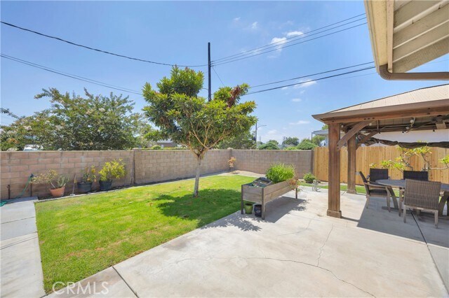 Building Photo - 1521 S Dallas Dr