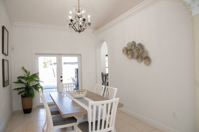 Building Photo - 14361 SW 31st St