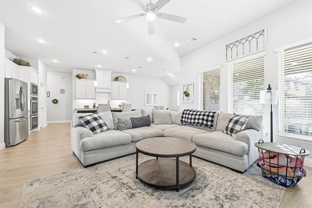 Building Photo - 1125 Cardinal Dr