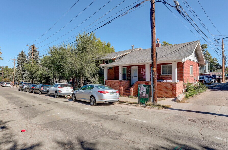 Building Photo - 1224 11th St