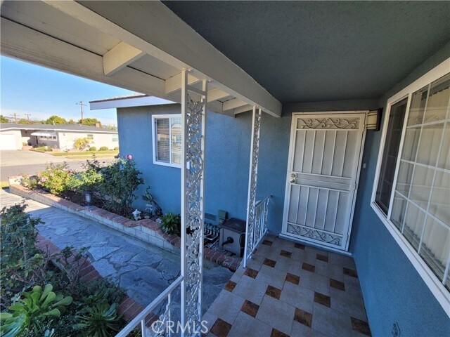 Building Photo - 14802 Fernview St