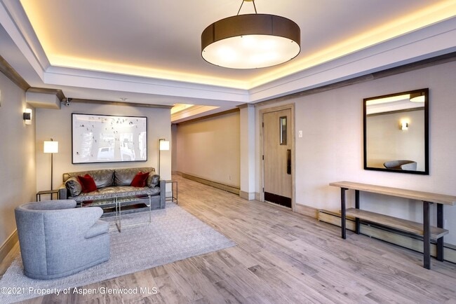 Building Photo - 205 E Durant Ave