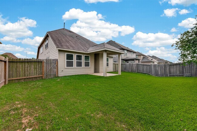 Building Photo - 6126 Prince Pl Dr
