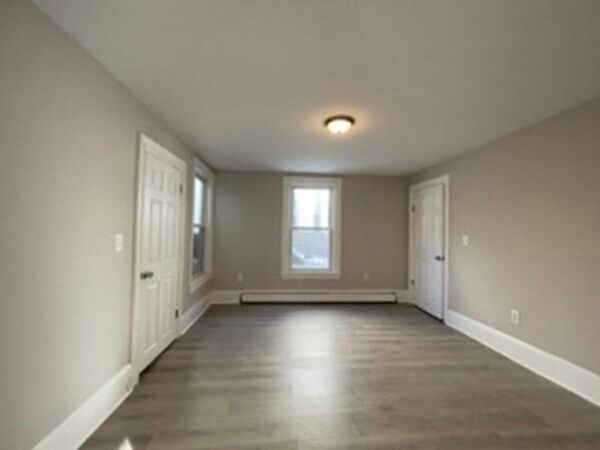 Building Photo - 30 Porter St