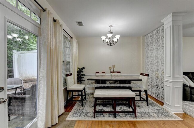 Building Photo - 2602 Pierce Brennen Ct NE