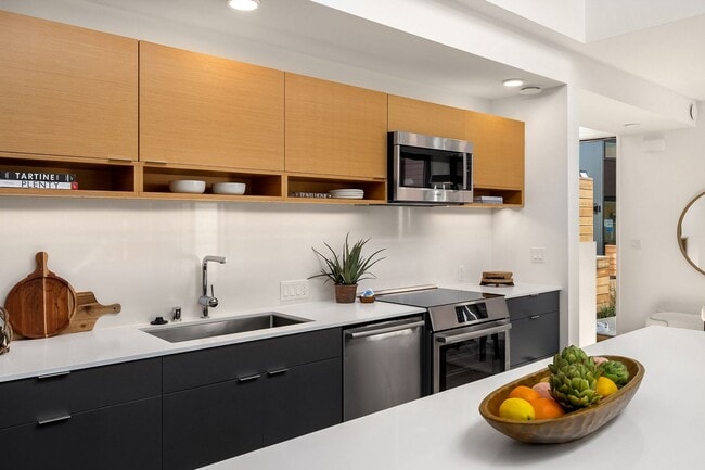 Building Photo - Net Zero Townhome on Bainbridge Island — 3 Bed | 2.25 Bath | 1,813 SqFt at The Trillium