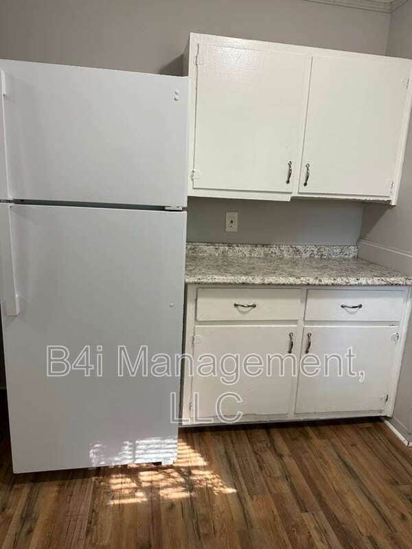 Building Photo - 1240 Rocky Creek Rd