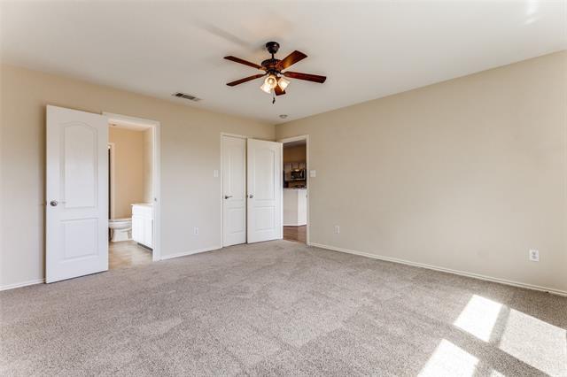 Building Photo - 725 Redwing Dr