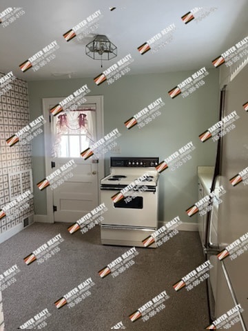 Building Photo - 700 W South St