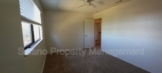 Building Photo - 3210 Mustang Cir