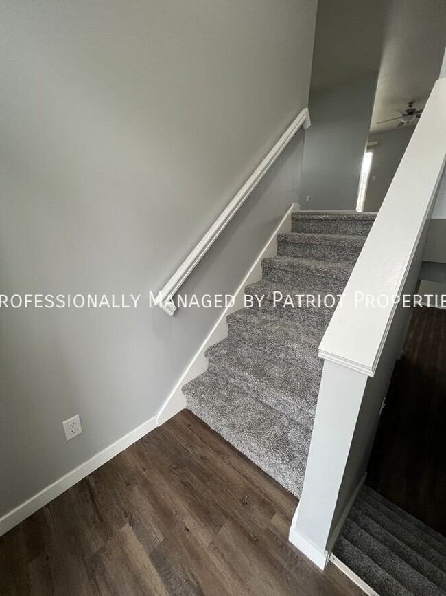 Building Photo - 319 Tall Grass Trail