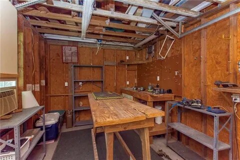 Building Photo - 8600 Trolley Ln