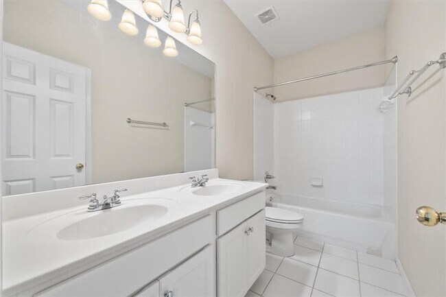 Building Photo - 4115 Montvale Xing