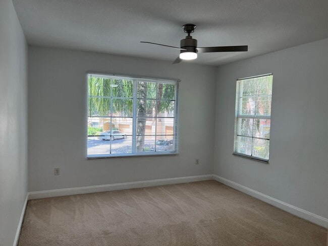 Building Photo - 4220 San Marino Blvd