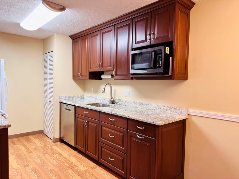 Kitchen with granite countertops - 32 Walden Dr