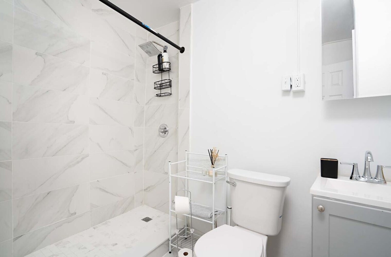 Building Photo - 60 1st Ave