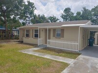 Building Photo - 2440 Alamanda Ave