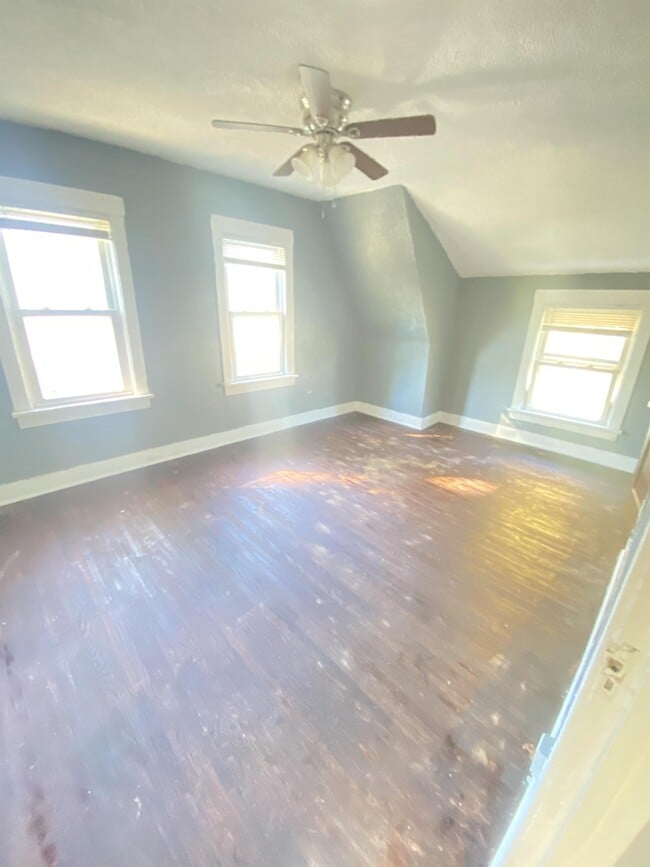 Building Photo - 1918 Andrews St