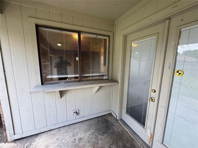 Building Photo - 1940 Willow Vale Dr