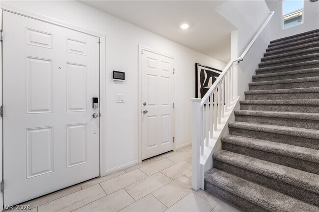 Building Photo - 4327 W Gary Ave