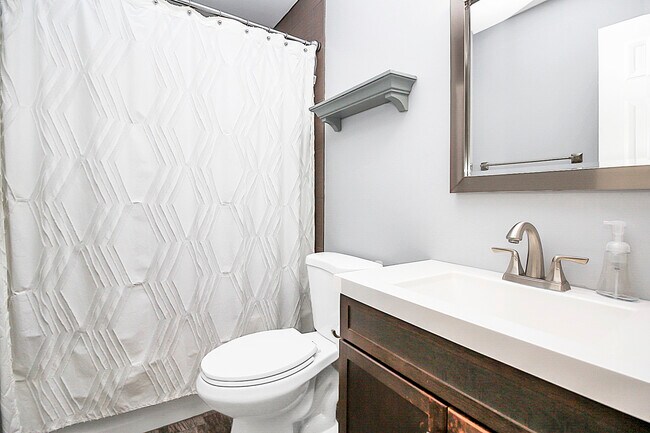 Building Photo - 2754 Tiergarten Ln