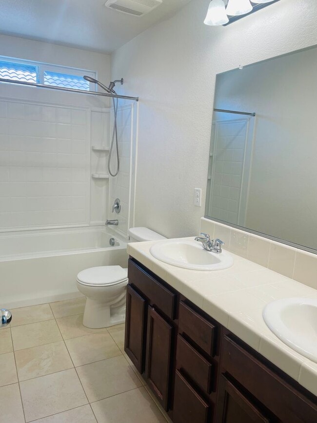 Building Photo - 2912 Portage Way