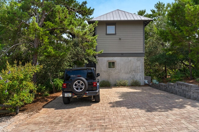 Building Photo - 37 Rolling Dunes Dr