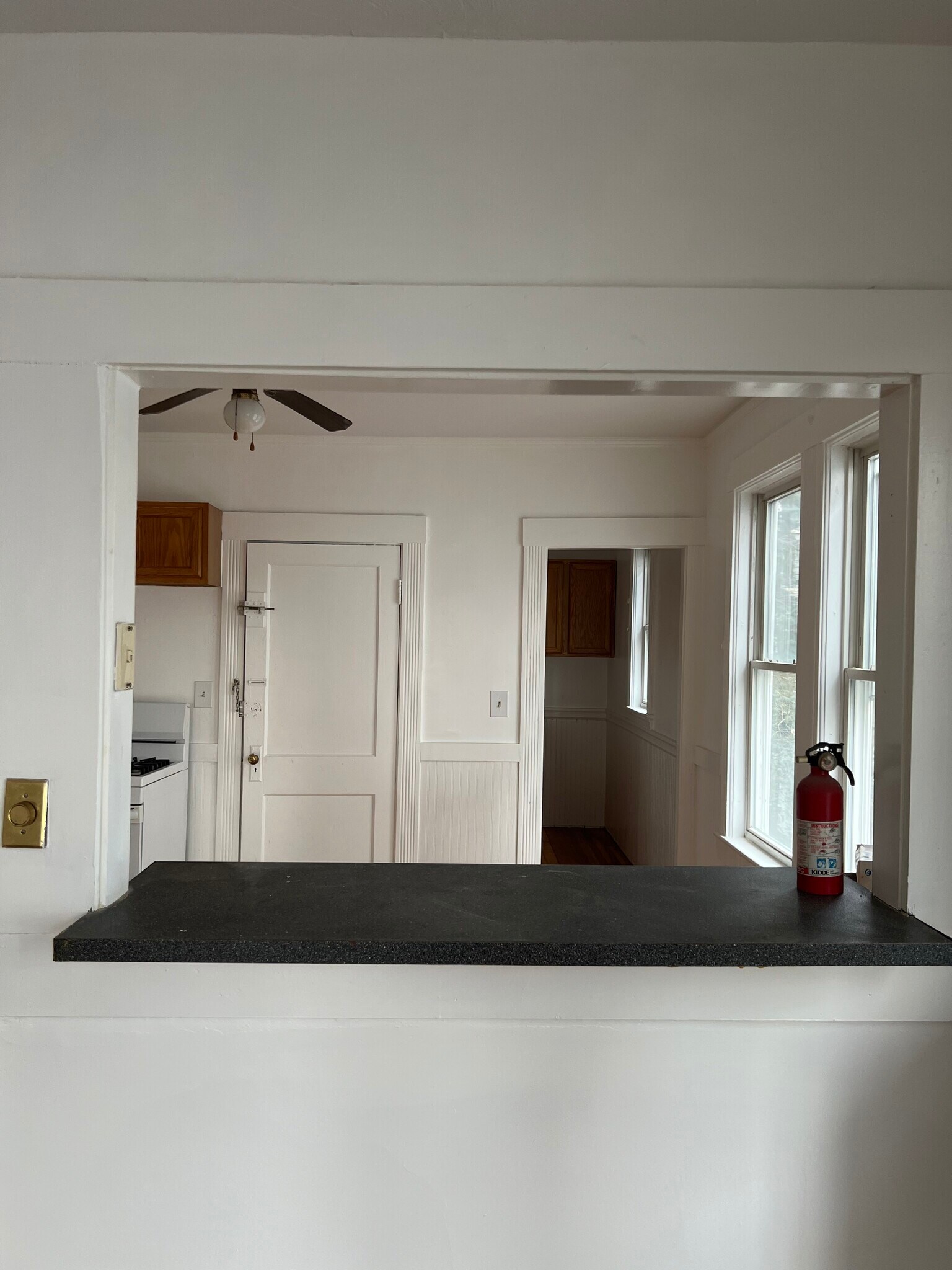 Building Photo - 196 Reservation Rd