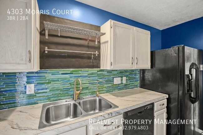 Building Photo - 4303 Morris Ct
