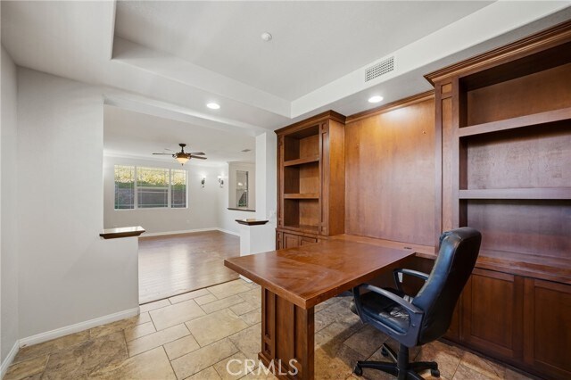 Building Photo - 12422 Benton Dr