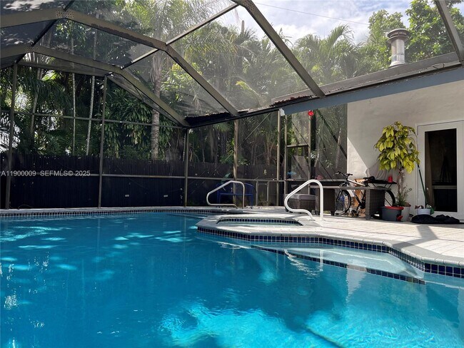 Building Photo - 10220 SW 160th St