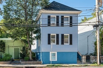 Building Photo - 25 Marbledale Rd