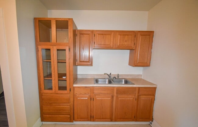 Building Photo - RAPLU155