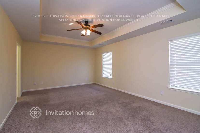 Building Photo - 4172 Oak Field Dr