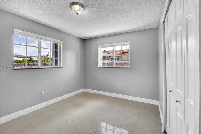 Building Photo - 10700 SW 63rd St