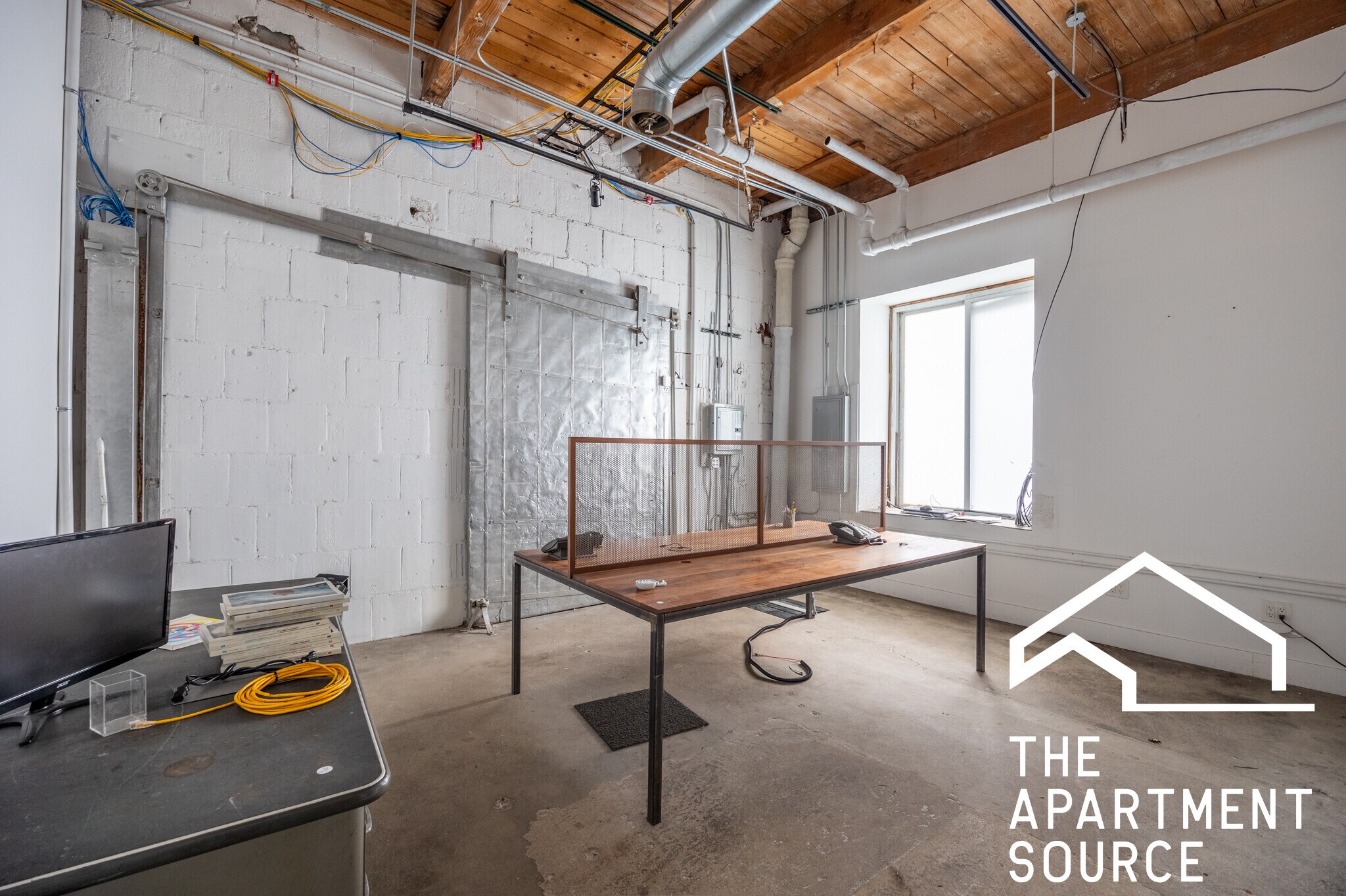 Building Photo - 3134 W Carroll Ave