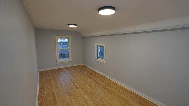 Building Photo - 6551 Abbott Rd