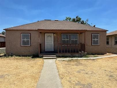 Building Photo - Comfortable 3-Bedroom Rental with Stylish Laminate Flooring