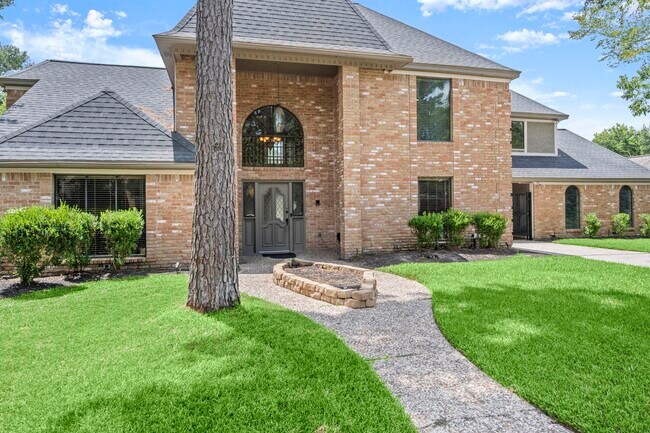 Primary Photo - 17627 Macrantha Dr