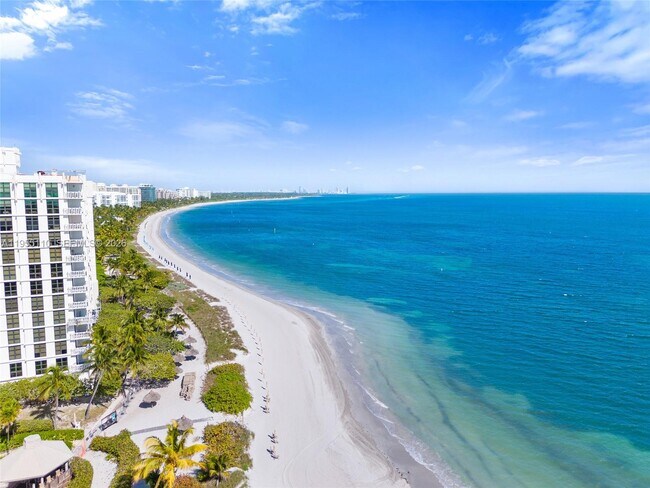 Building Photo - 1111 Crandon Blvd