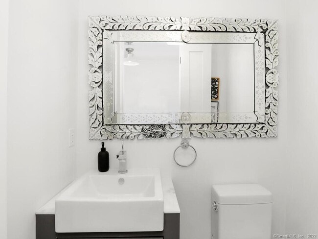 Building Photo - 199 Hillspoint Rd